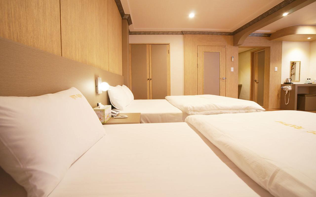 호텔 라움 제주 외부 사진