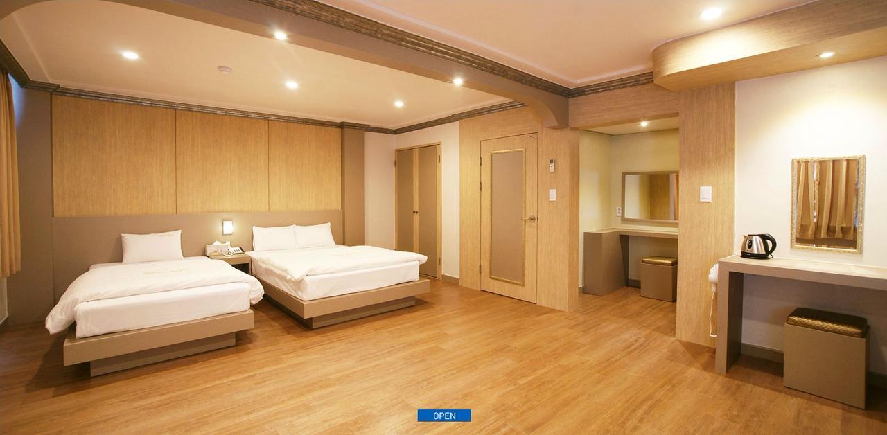 호텔 라움 제주 외부 사진