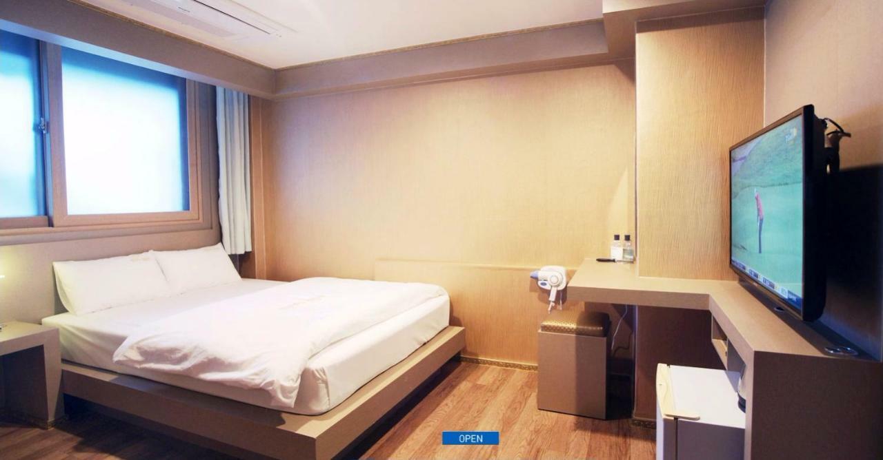 호텔 라움 제주 외부 사진